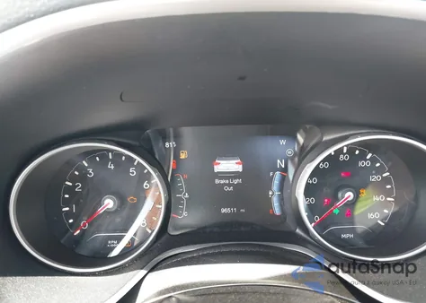 2018 Jeep Compass Limited 4X4 from USA, damaged, VIN 3C4NJDCB3JT369267